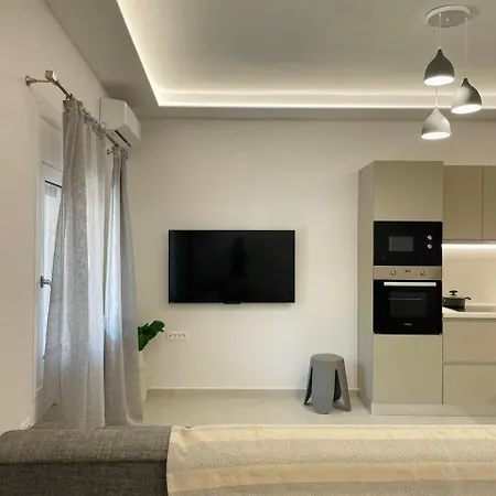 Julie Apartment