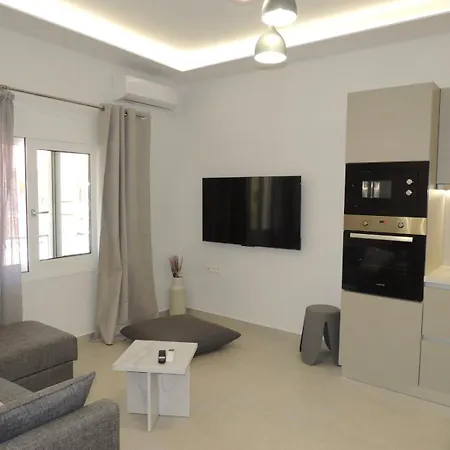 Julie Apartment *
